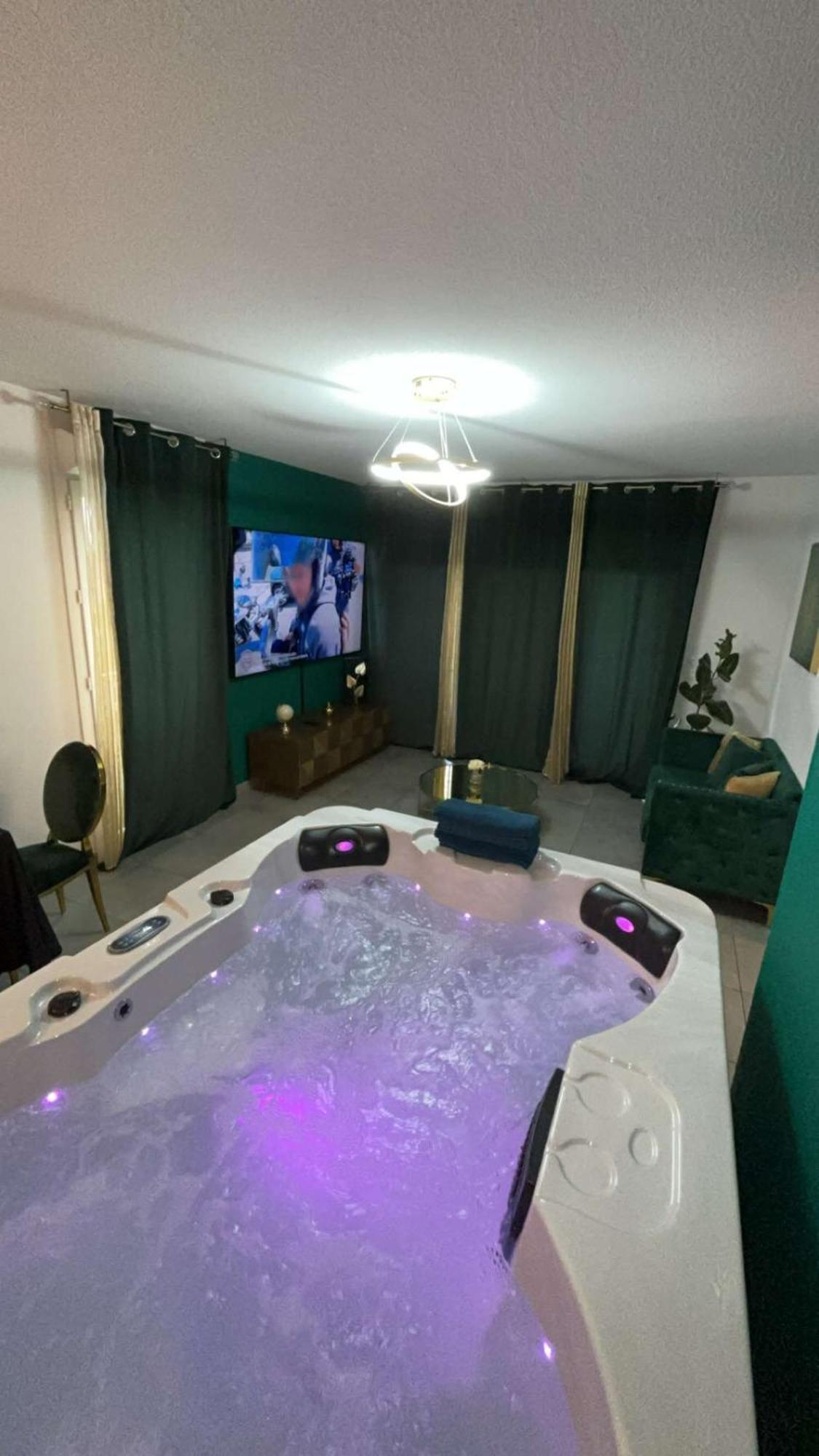 Suite Jacuzzi "Spa Privatif " Appartement Jacuzzi Τουλούζη Εξωτερικό φωτογραφία
